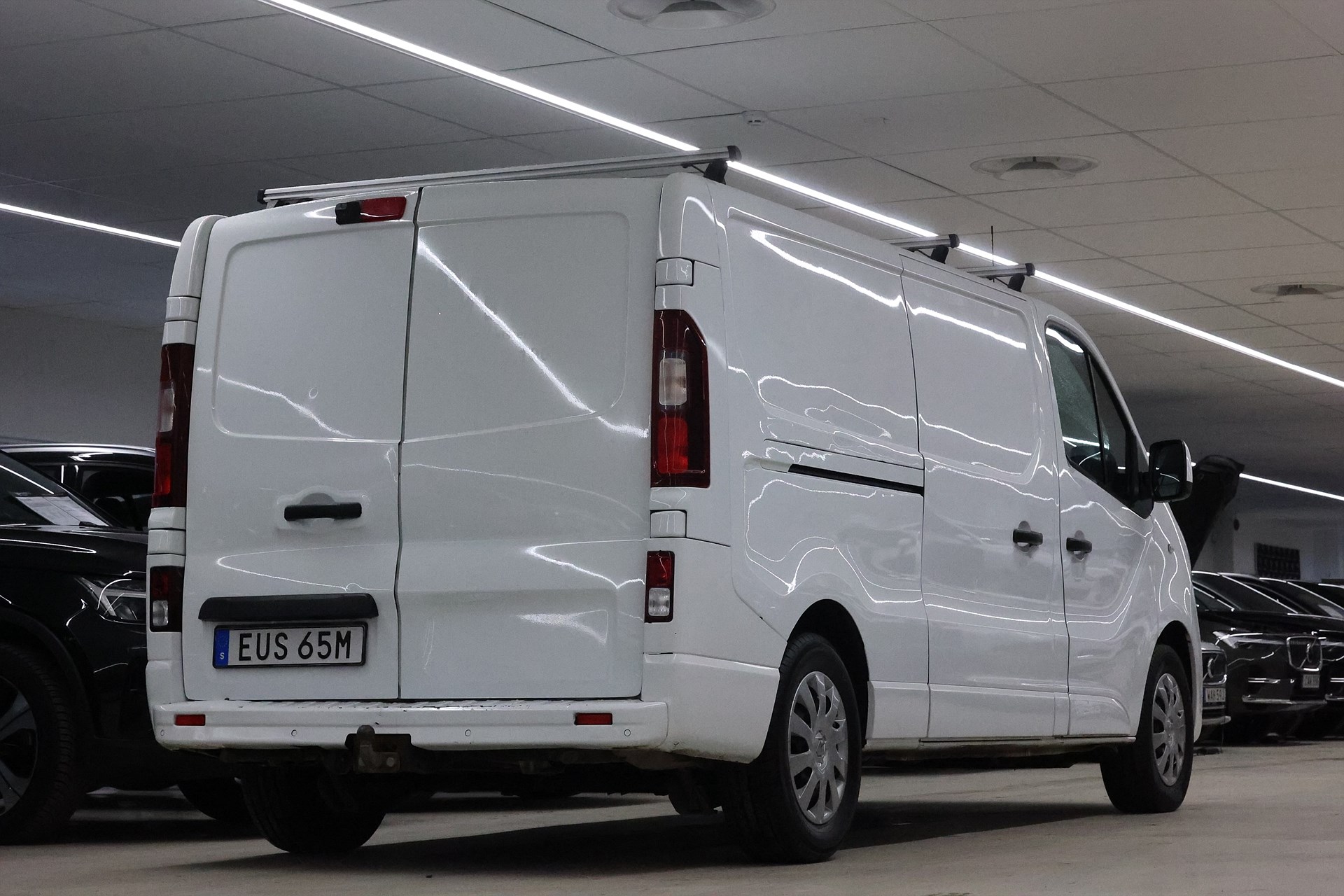 Renault Trafic 2.0 dCi 145hk Nordic Line L2 Värmare LED Navi