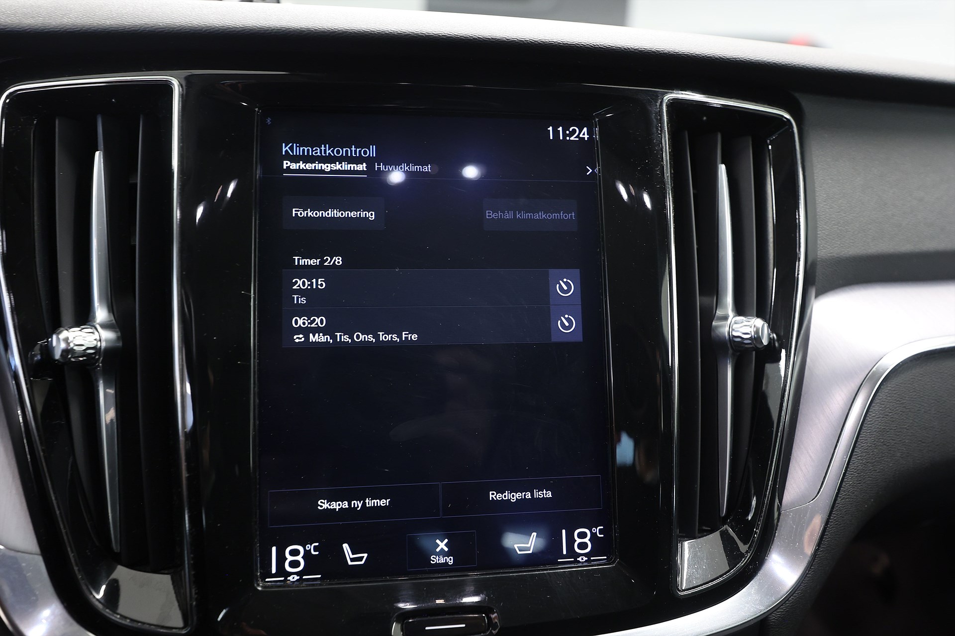 Volvo V60 D4 AWD 190hk *Hjulkampanj!* Momentum Drag