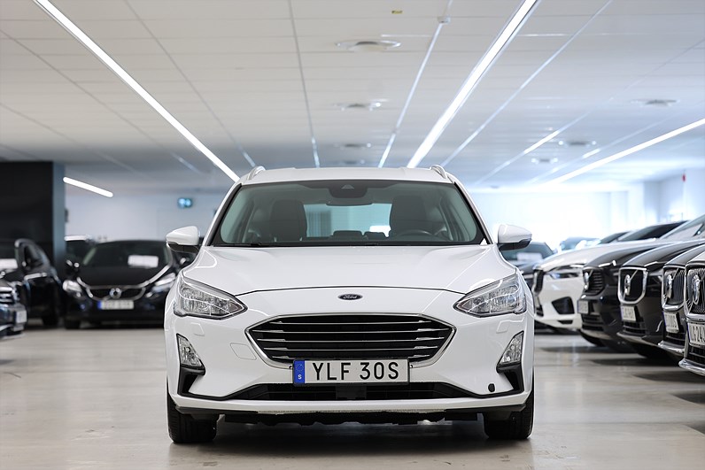 Ford Focus 1.5 Ecoblue 120hk Titanium Keyless Adapth farth Carplay