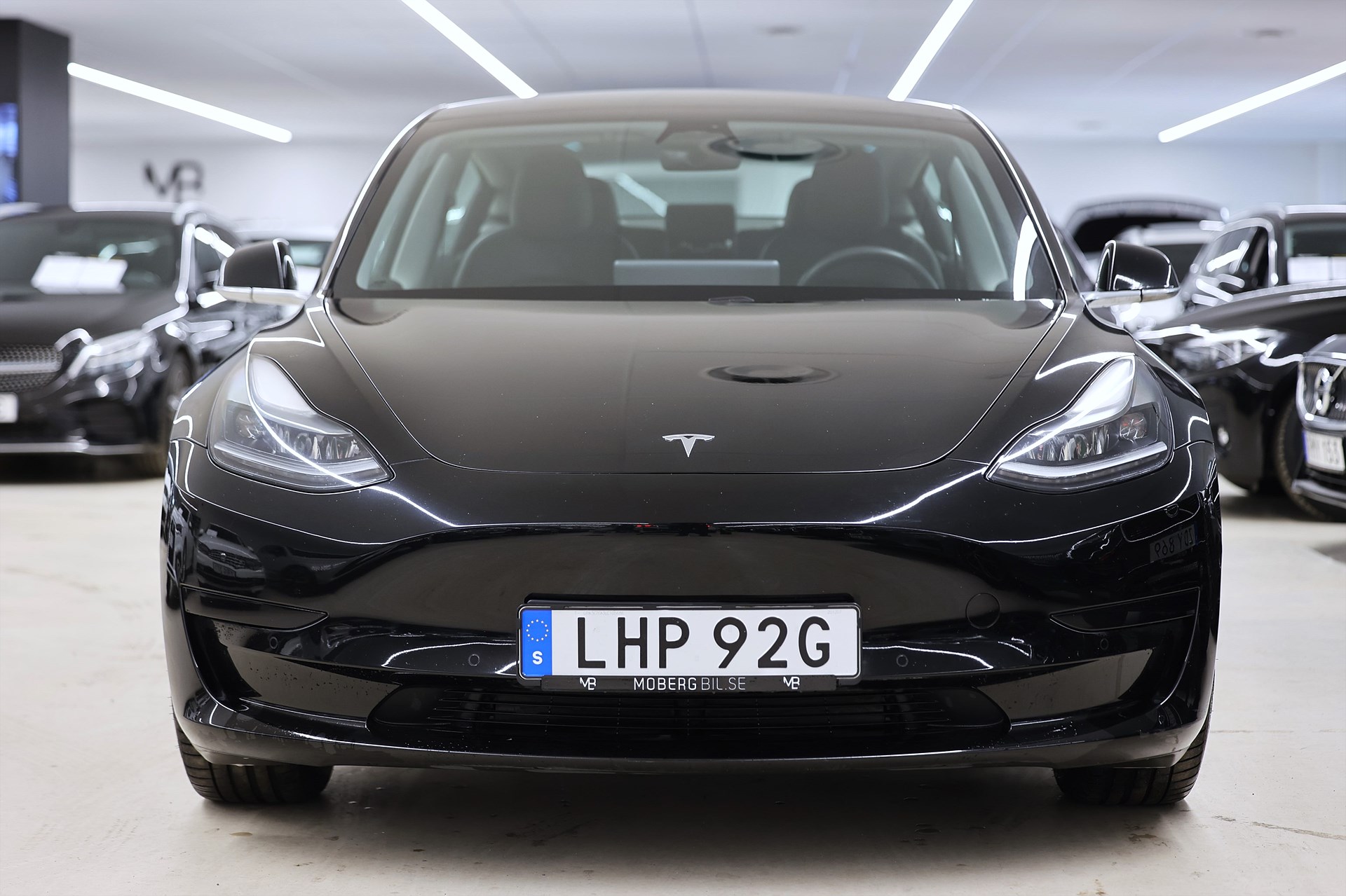 Tesla Model 3 Standard Range Plus 258hk AP Pano Skinn MOMS