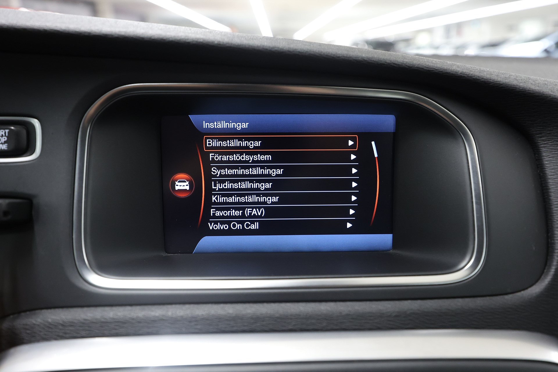 Volvo V40 D2 115hk *Hjulkampanj!* Summum Värmare Kamera