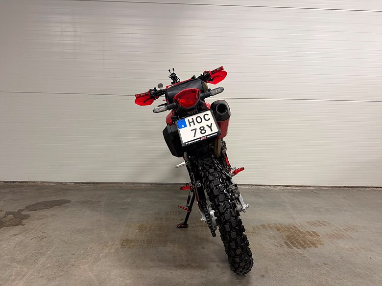 Honda CRF300L, Yoshimura, 1 brukare 2025, röd – bild 12 av 16, begagnad hos Niber i Järfälla
