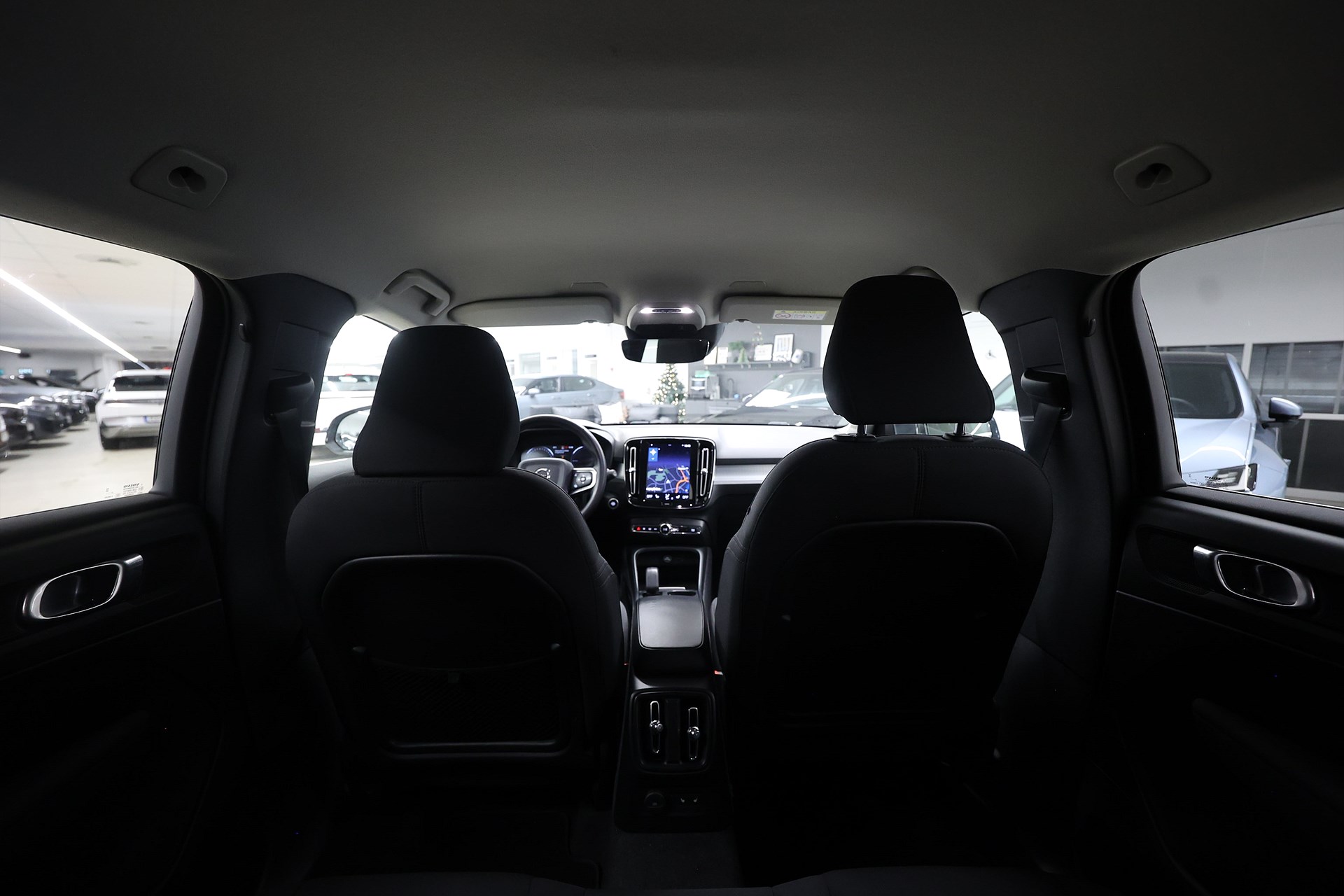 Volvo XC40 T4 Recharge 211hk *Hjulkampanj!* Momentum Värmare