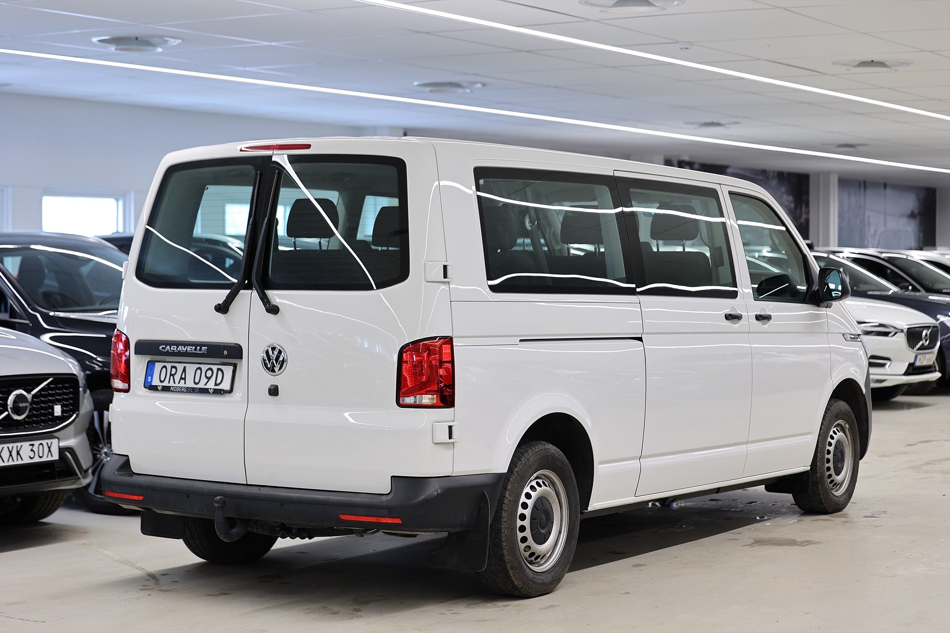 Volkswagen Caravelle 2.0 TDI 9-Sits B-kamera Carplay PDC MOMS