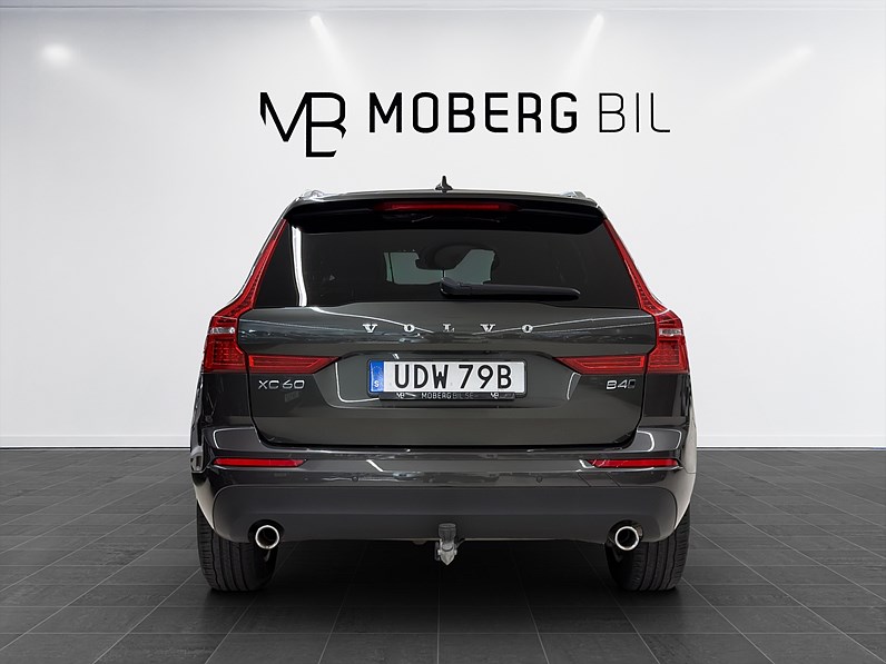 Volvo XC60 B4 AWD 197hk Momentum Adv Drag B-Kamera Läder