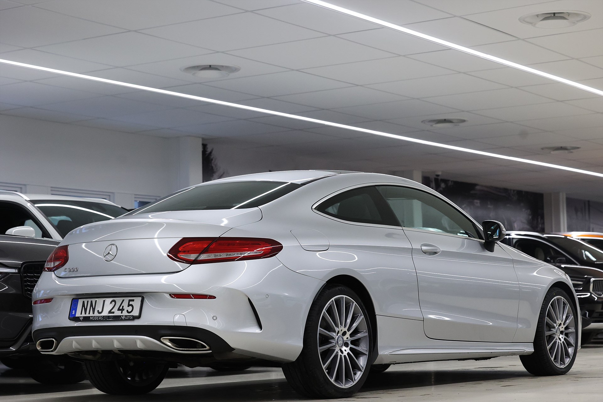 Mercedes-Benz C 300 Coupé 211hk *Hjulkampanj!* AMG Pano Bur