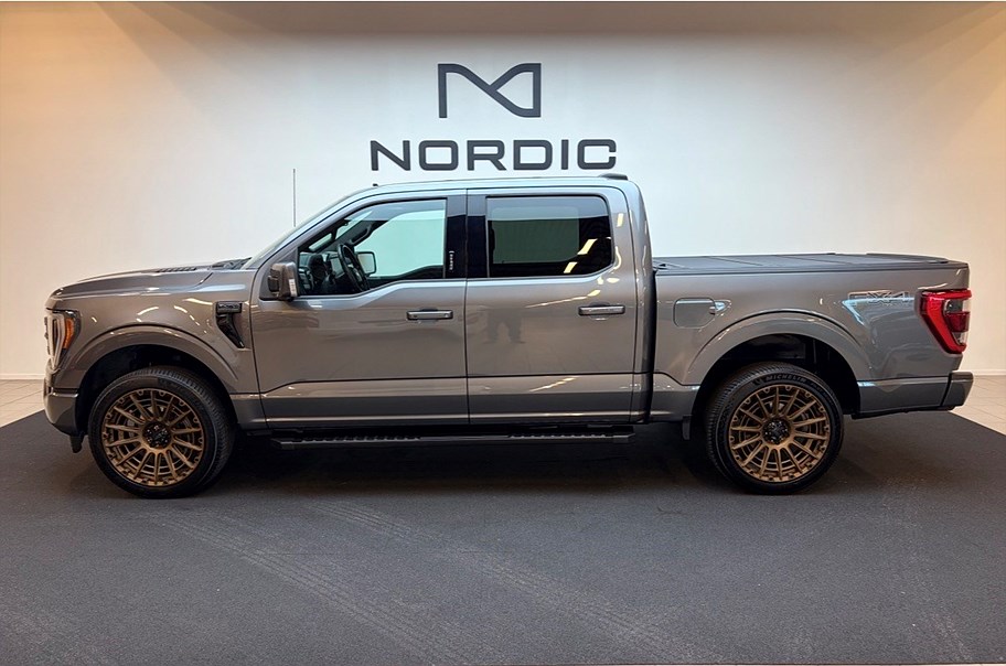 Ford F-150 SuperCrew 5.0 V8 Ti-VCT FFV 4x4 SelectShift, 406hk, 2023