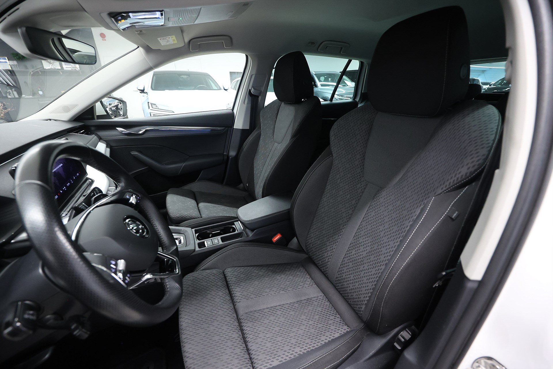 Skoda Octavia Kombi 204hk *Kampanj!* Style Massage Navi Keyless