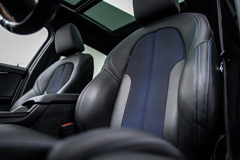 Bmw 118 2023 - miniatyr 23