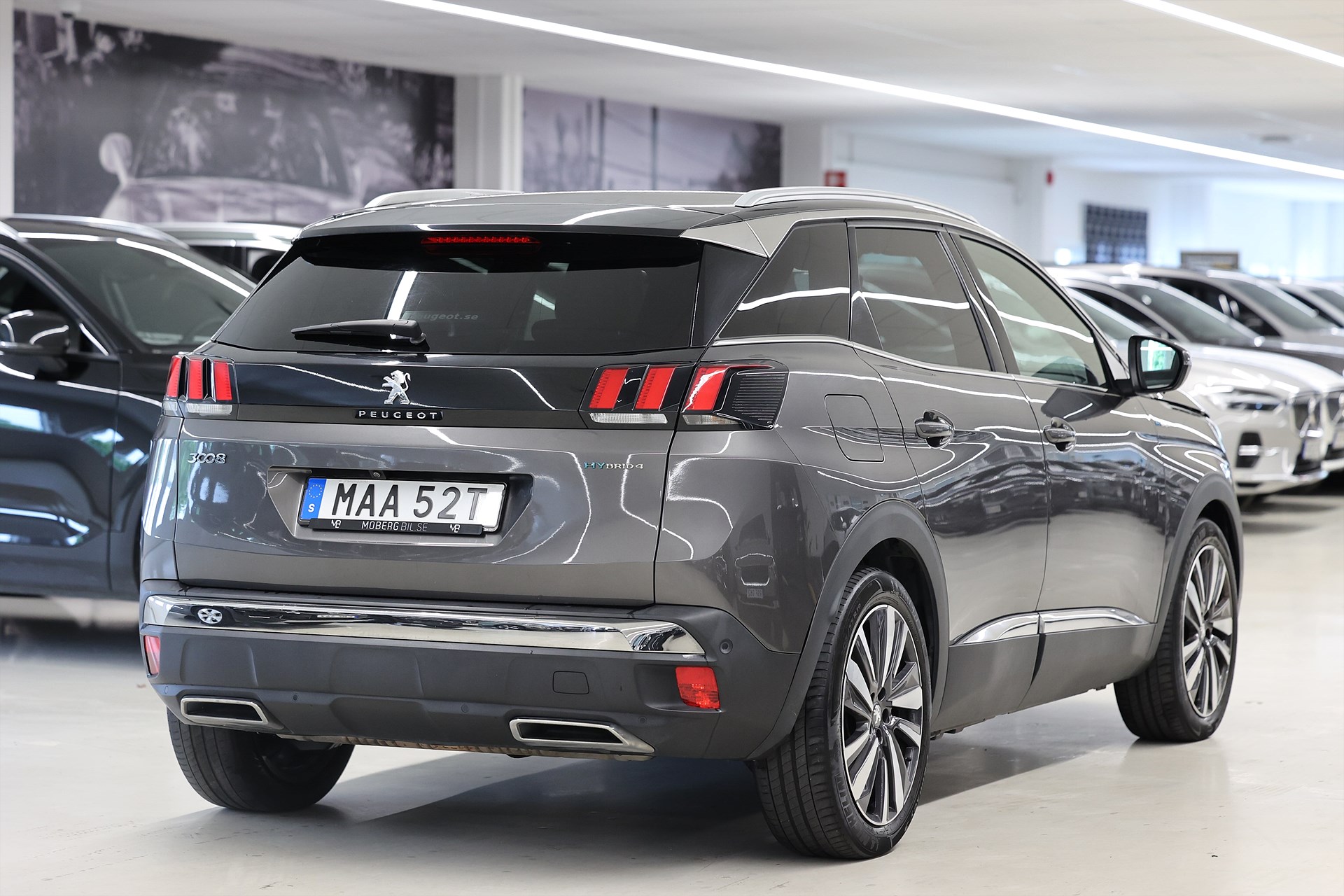 Peugeot 3008 GT Hybrid4 300hk AWD B-kamera Keyless PDC