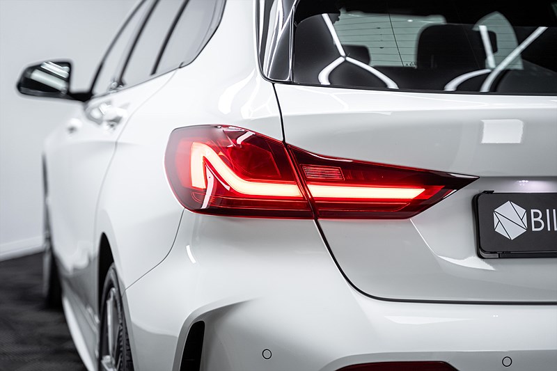 Bmw 118 2023 - miniatyr 13