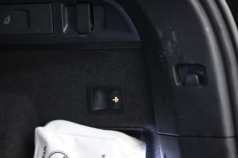 Skoda Kodiaq 2.0 TDI 190hk *Hjulkampanj!* Businessline Canton