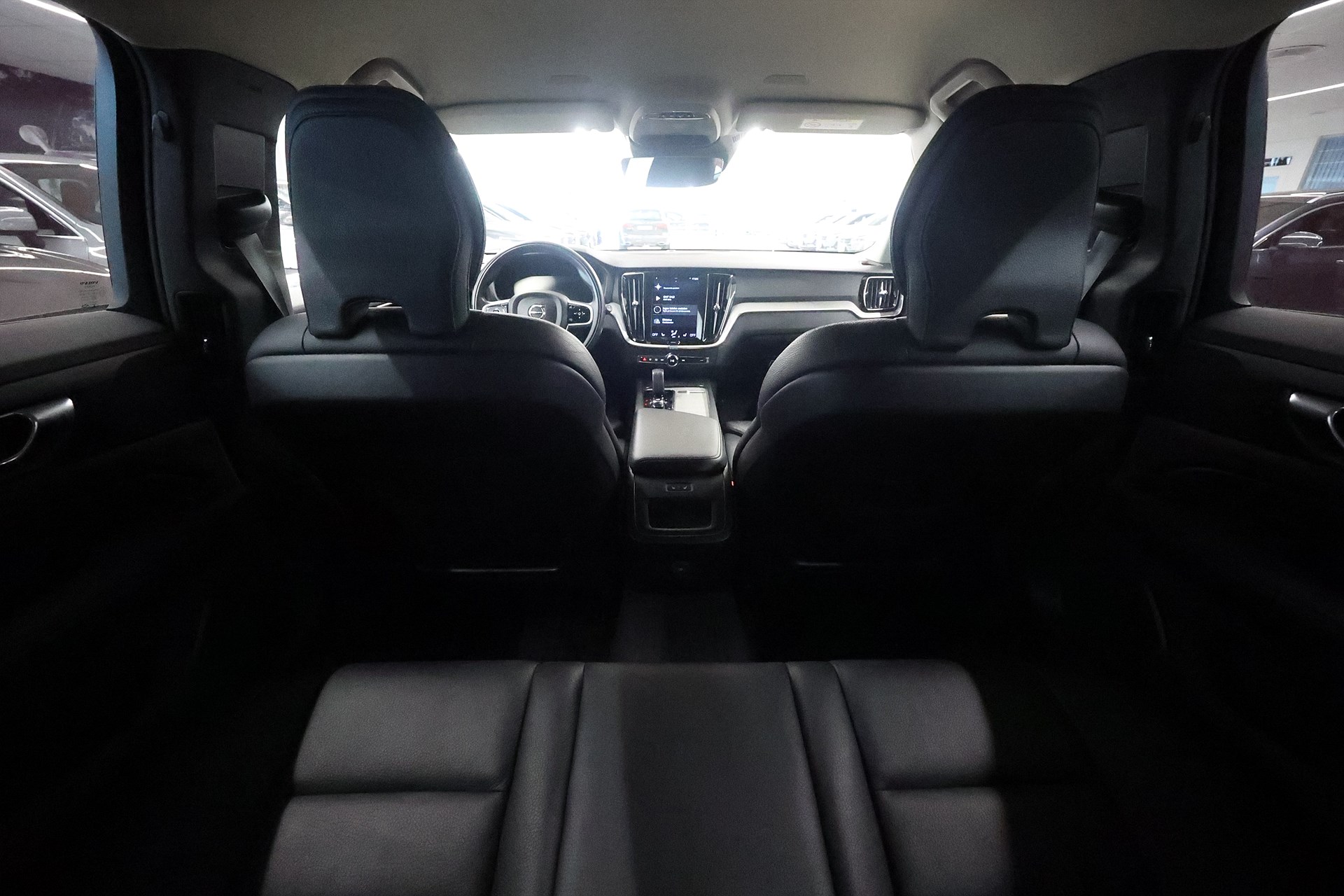 Volvo V60 Cross Country B4 AWD 197hk Momentum H/K Drag