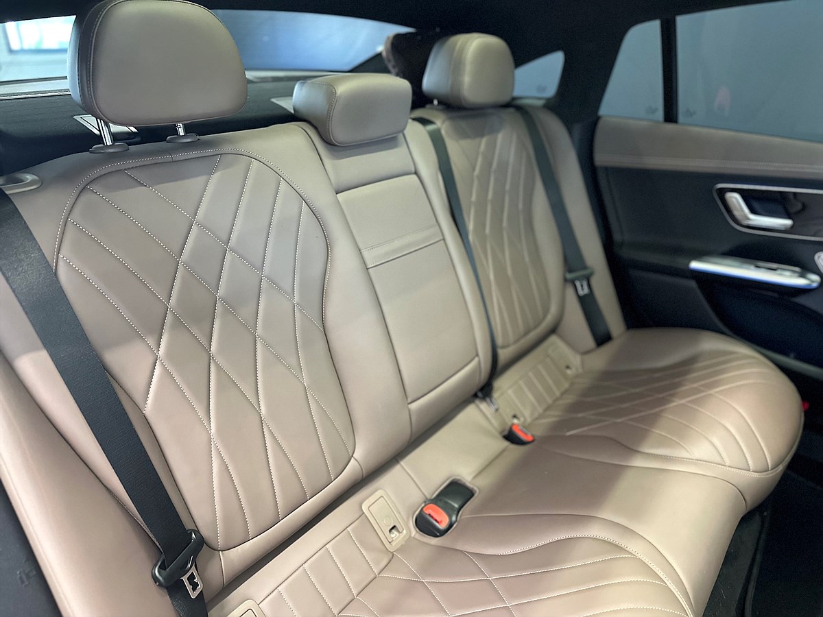 Mercedes-Benz EQE – bild 26