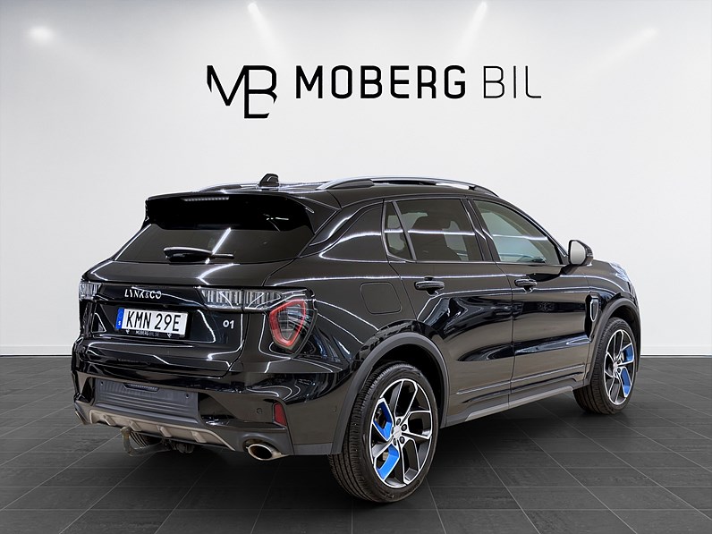 Lynk & Co 01 PHEV 261hk Infinity Pano Minne B-Kamera Drag