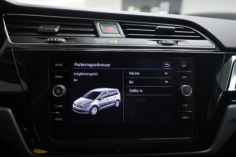 Volkswagen Touran 1.8 TSI 180hk *Hjulkampanj!* R-Line Drag