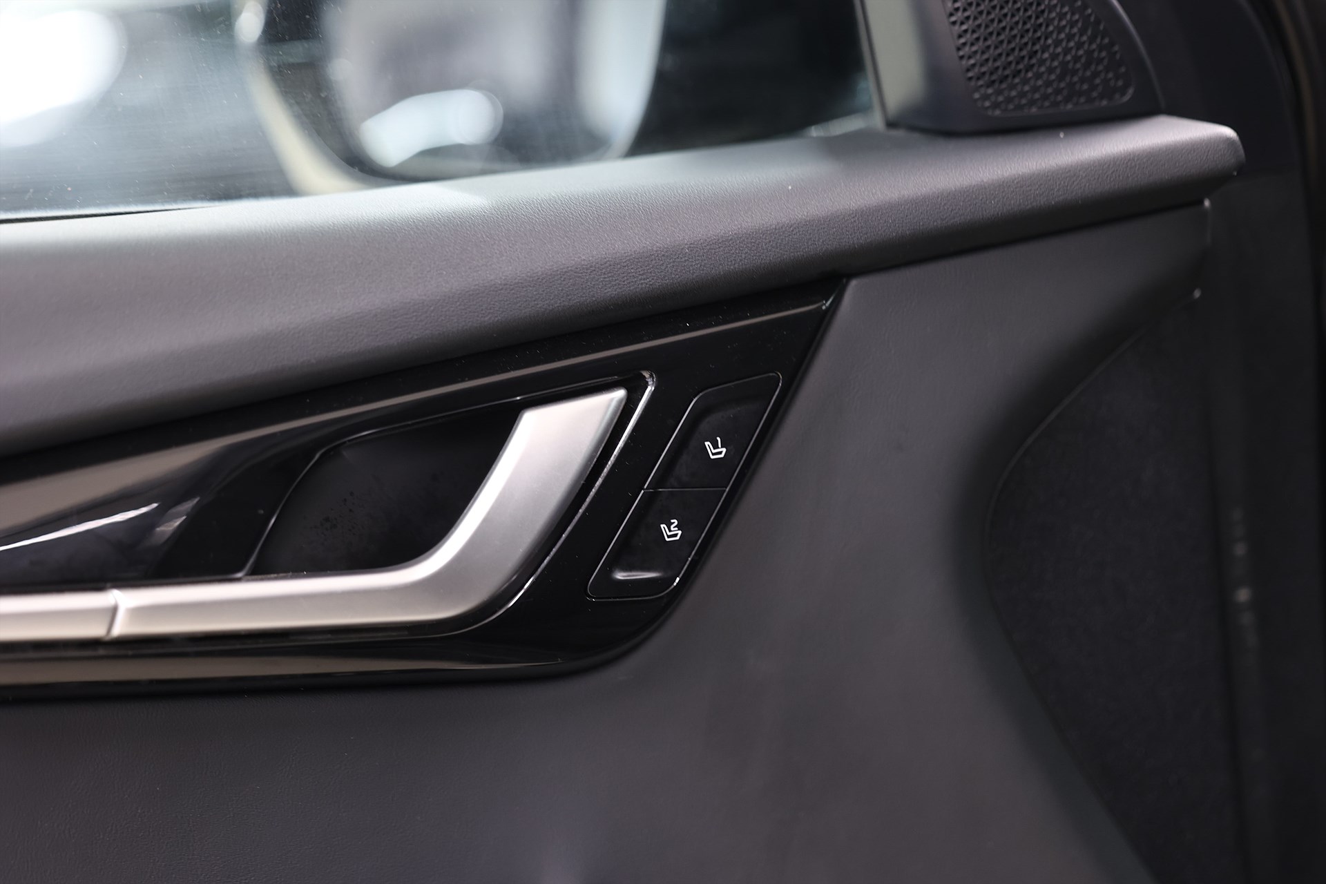 Kia EV6 77.4 kWh AWD *Kampanj!* Base 360 Drag Ventilerade Upp till 506km