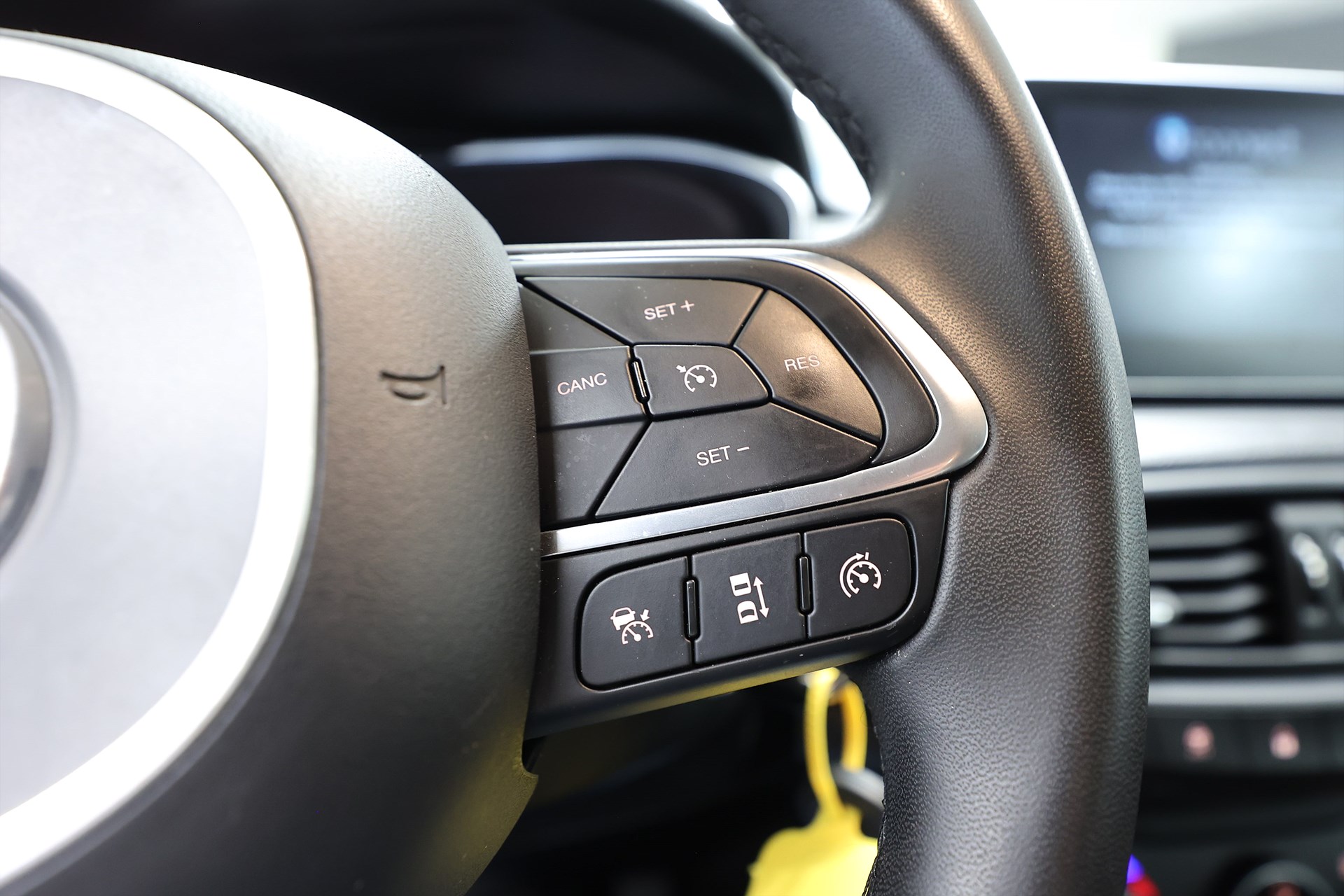 Fiat tipo 1.4 120hk Backkamera PDC Adaptiv fart Bluetooth
