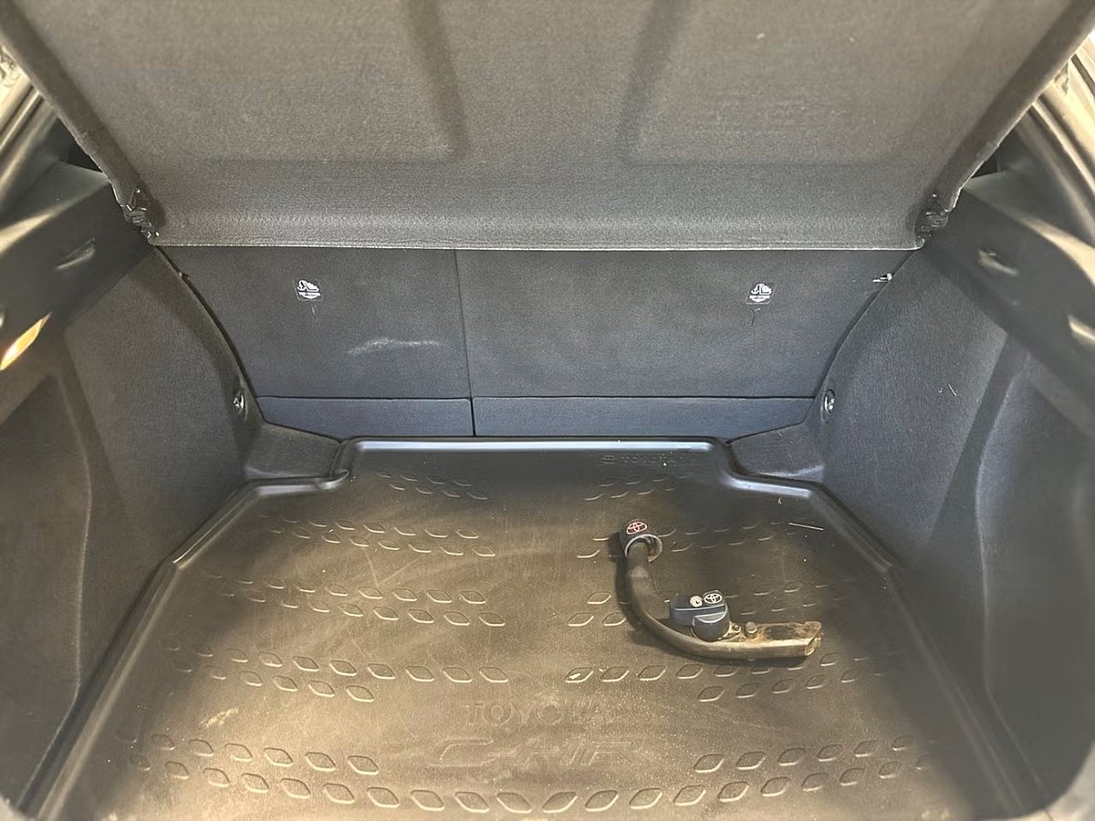 Toyota C-HR – bild 6