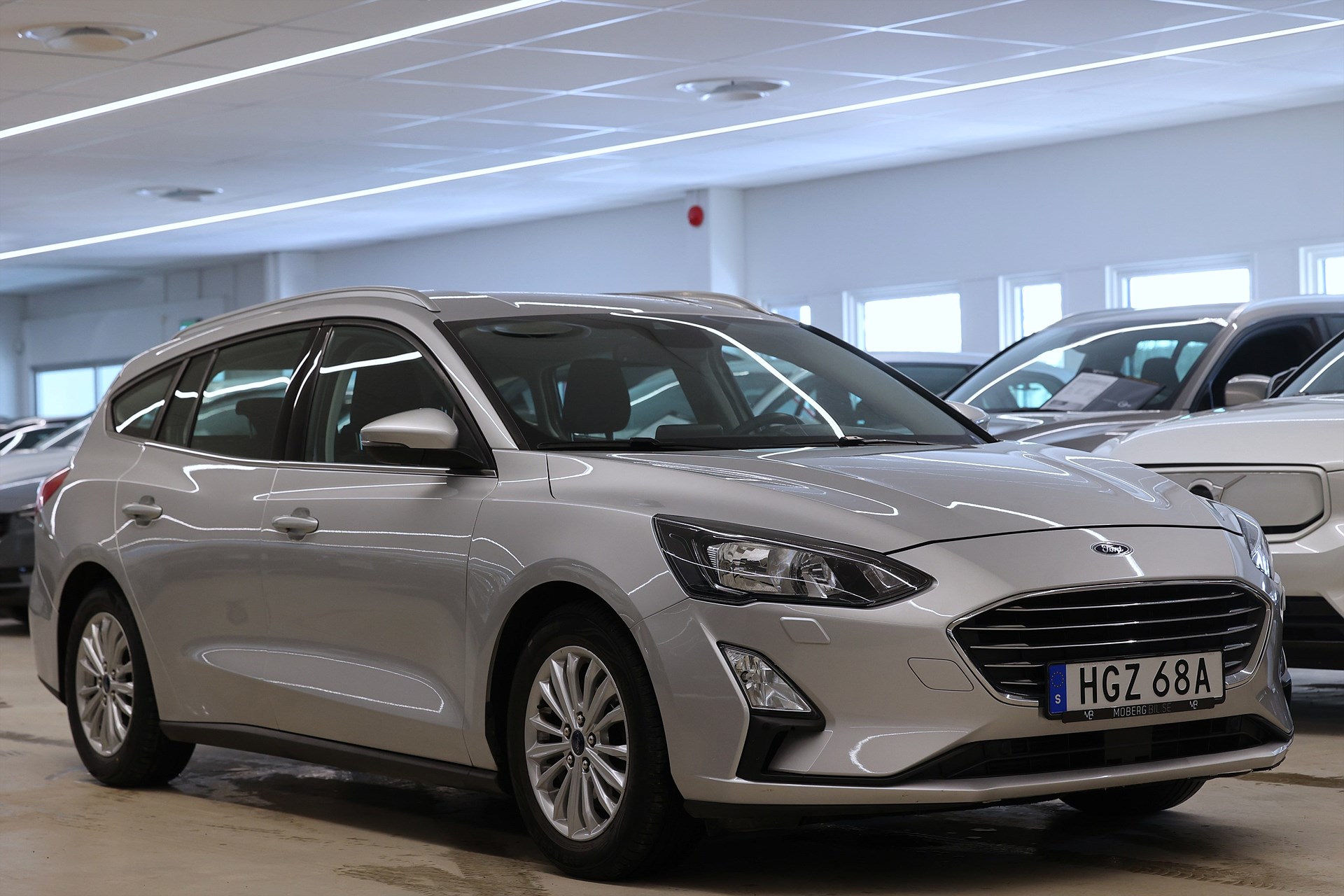 Ford Focus Kombi 1.0 125hk *Kampanj!* Keyless Navi PDC Carplay