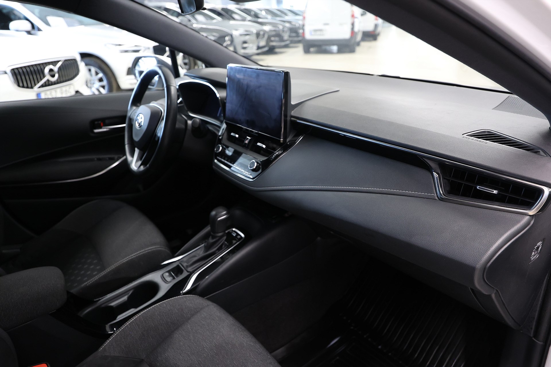 Toyota Corolla Touring Sports Hybrid e-CVT 140hk Active Navi Drag