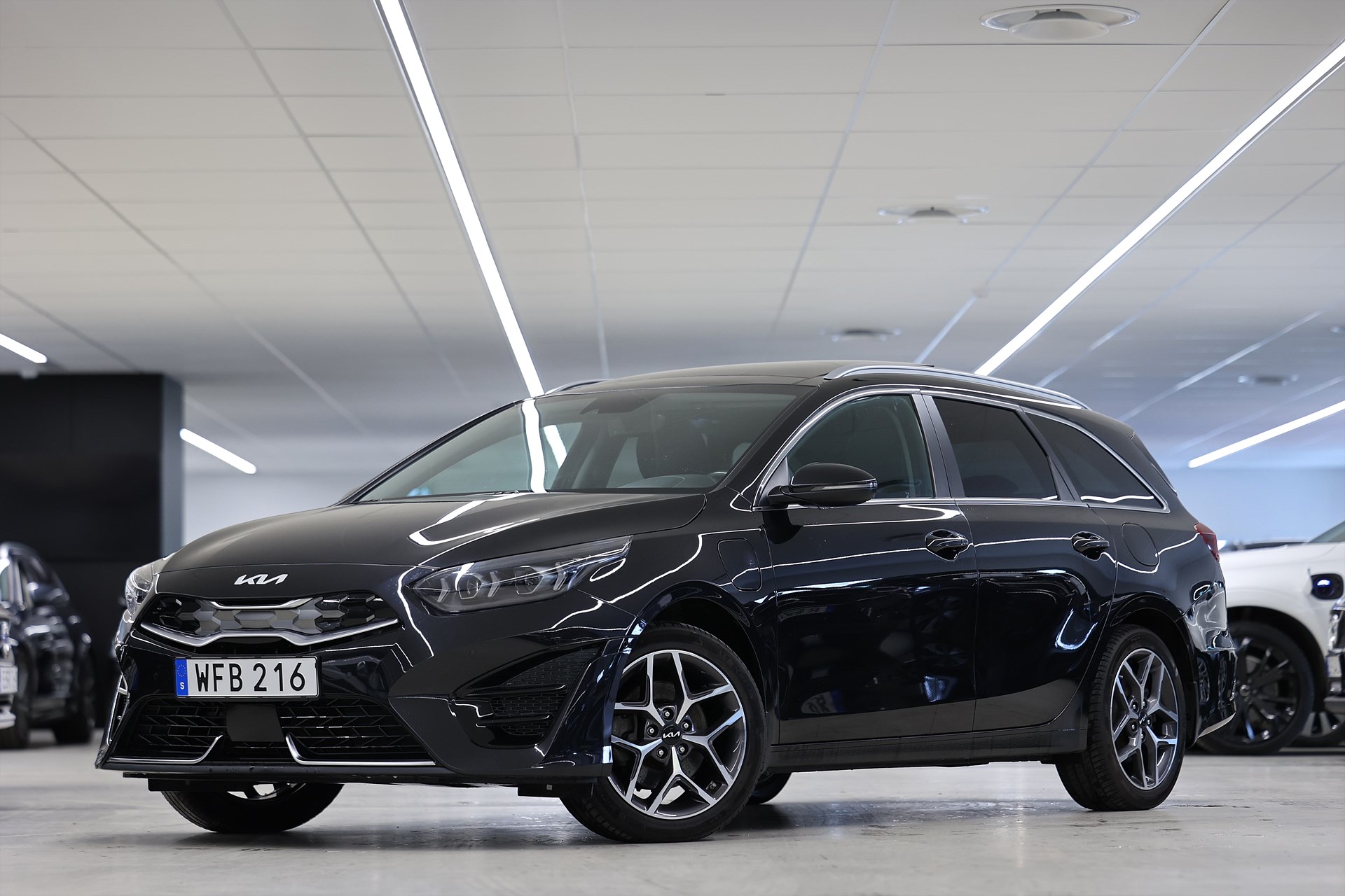 Kia Ceed SW PHEV 141hk Advance Plus Pano B-kamera Drag