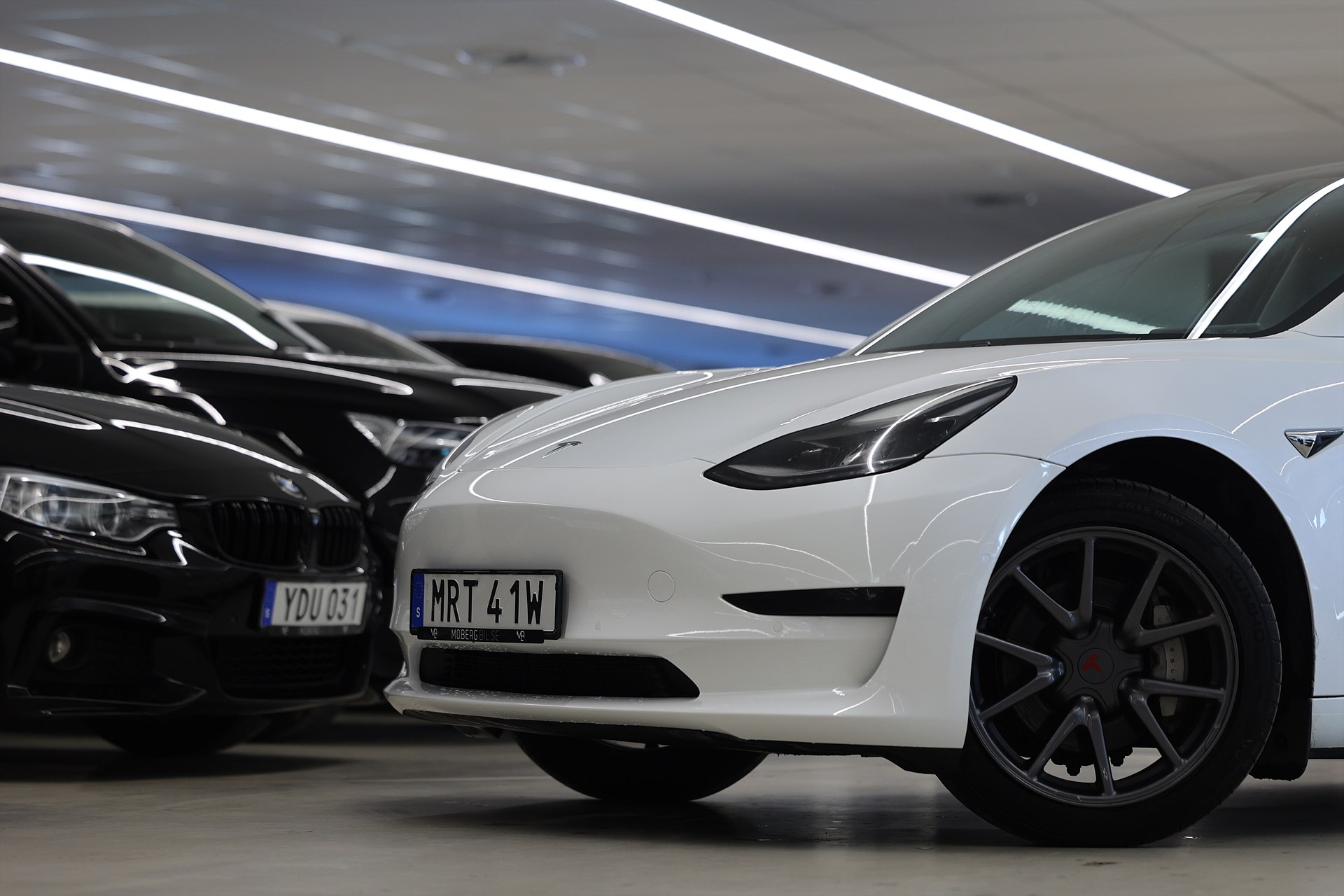 Tesla Model 3 Standard Range Plus 325hk AP Pano Läder Navi