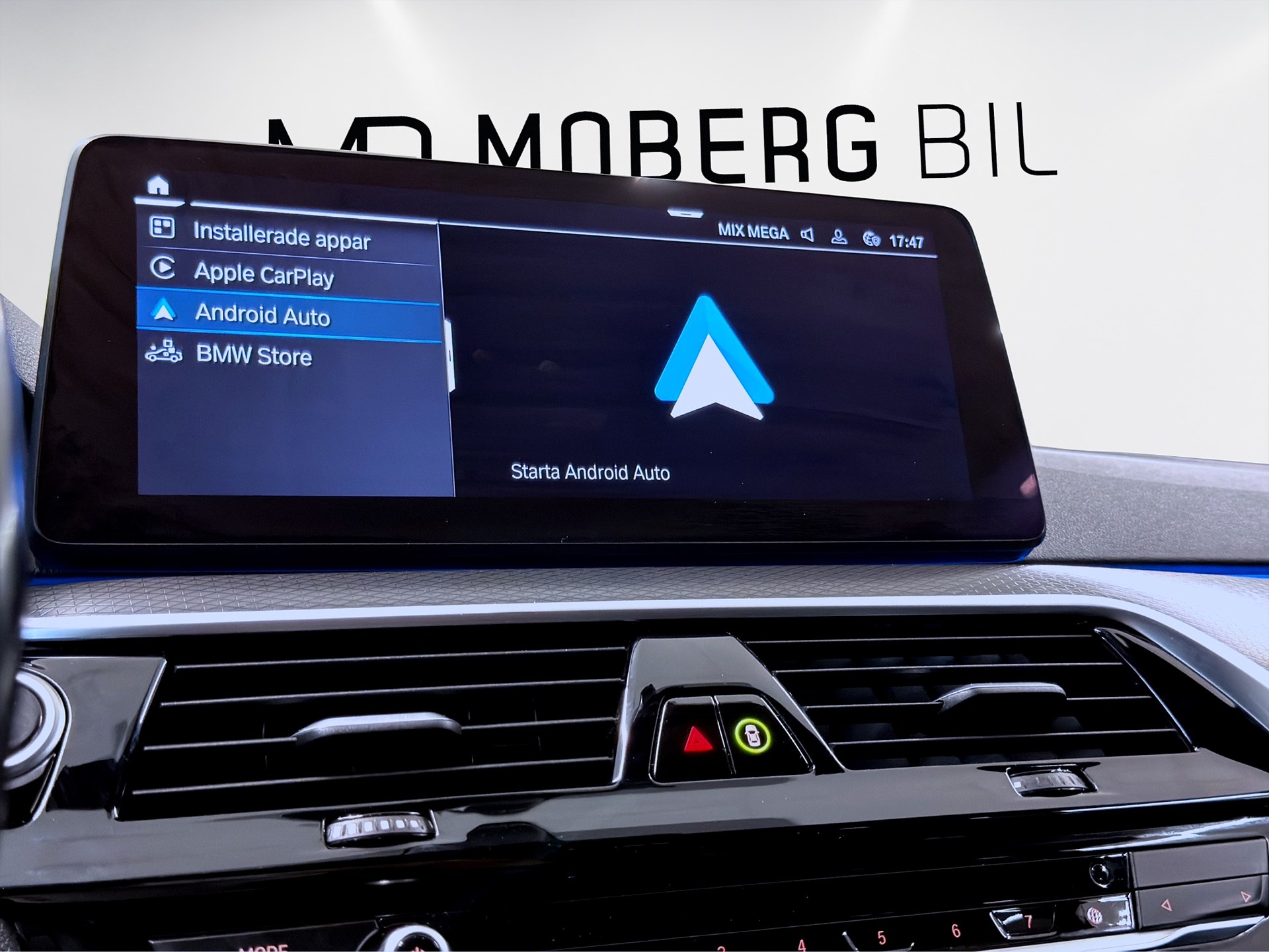 BMW 530e xDrive Touring 292hk M sport Läder B-Kamera