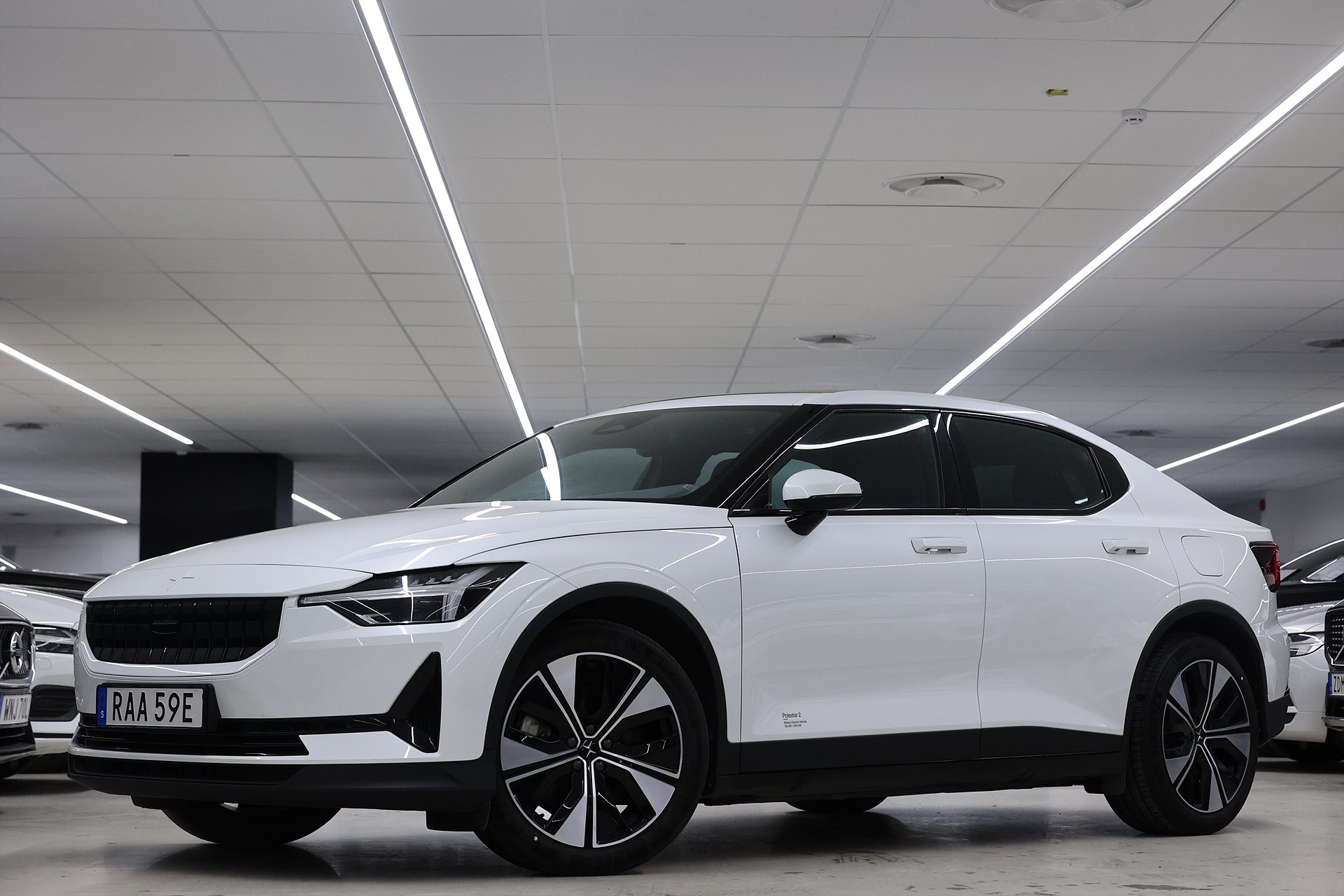 Polestar 2 Long Range Dual Motor 408hk *Hjulkampanj!* Plus H/K Värmare Pano MOMS