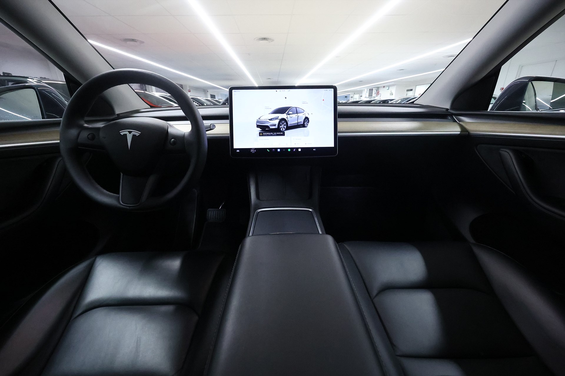Tesla Model Y Long Range AWD 514hk Autopilot Pano Läder Navi