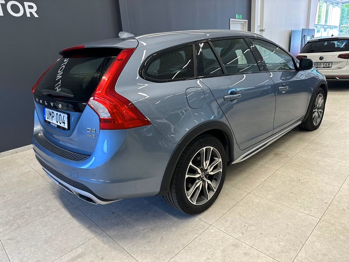 Volvo V60 Cross Country – bild 5