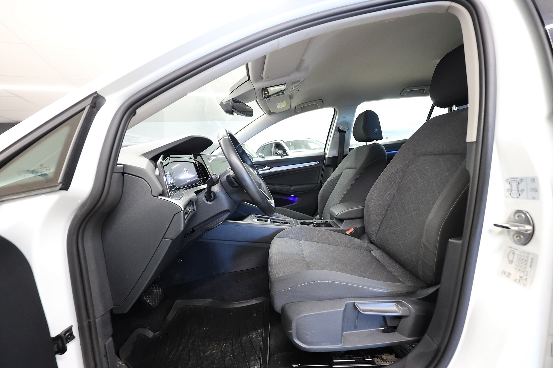 Volkswagen Golf Sportscombi 2.0 TDI 116hk Cockpit Värmare  MOMS