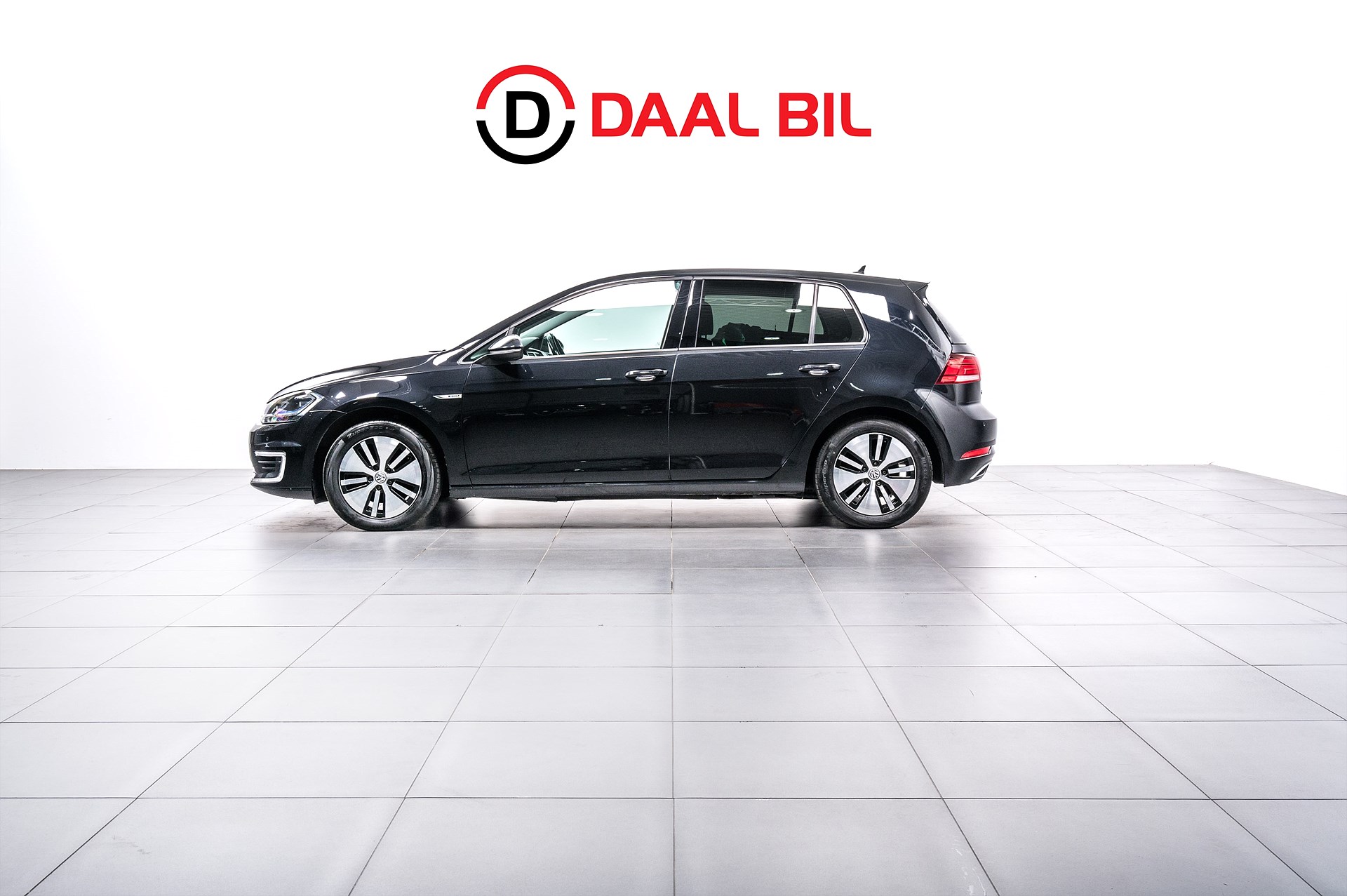 Volkswagen e-Golf, 136hp, 2020