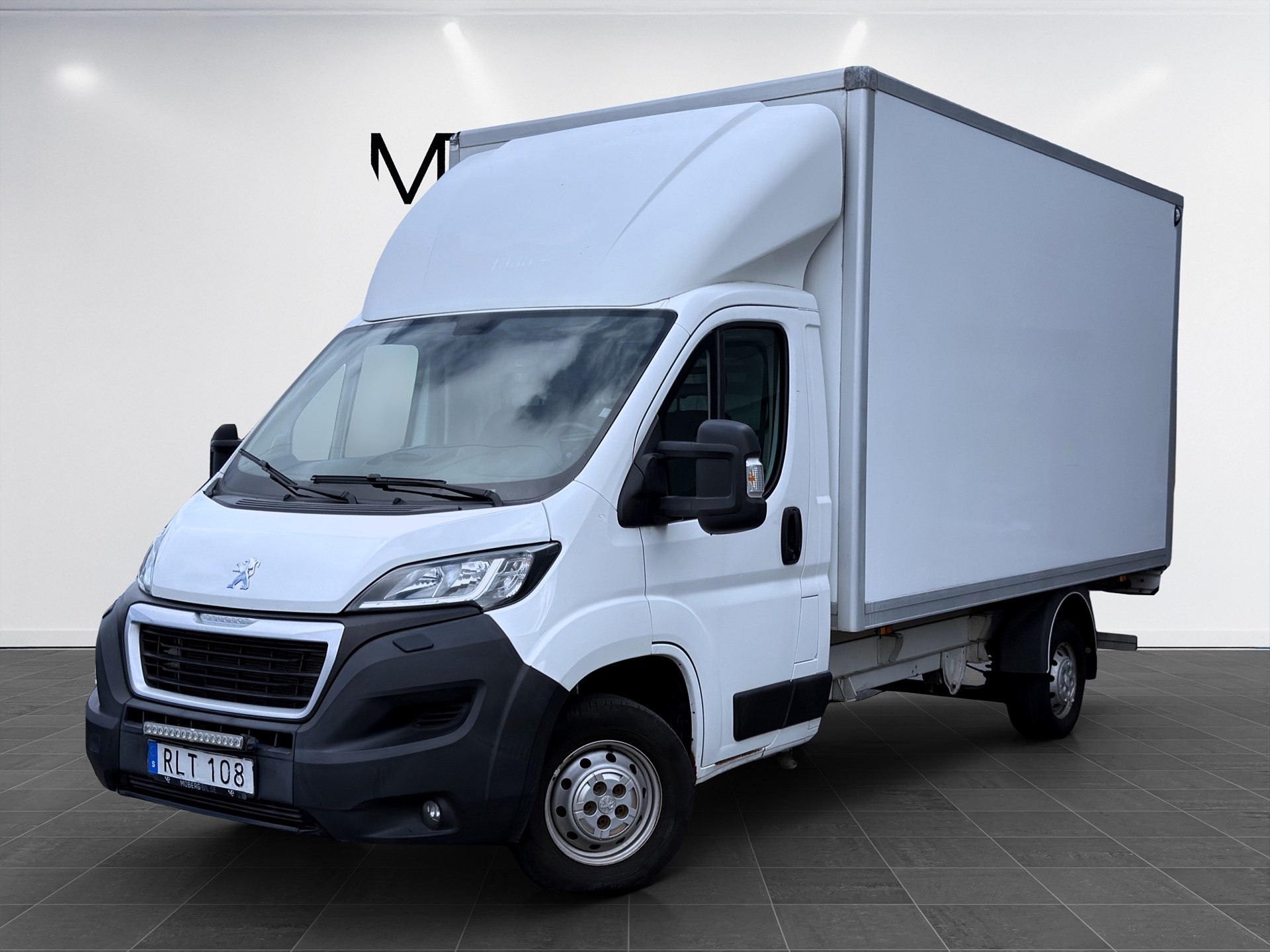 Peugeot Boxer 2.0 BlueHDi 130hk Volymskåp BG-Lyft MOMS