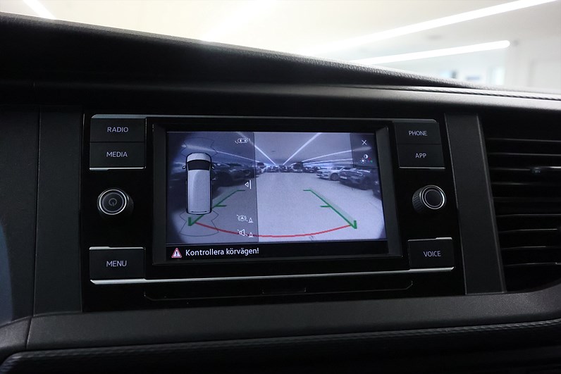 Volkswagen Transporter T30 2.0 TDI 150hk Comfort Drag CarPlay B-Kamera