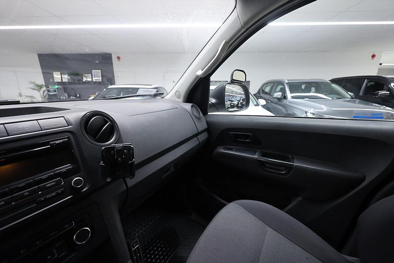 Volkswagen Amarok 2.0 TDI 4M 140hk *Kampanj!* Base Kåpa MOMS
