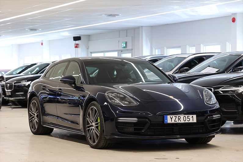 Porsche Panamera 4 E-Hybrid Sport Turismo SportDesign Pkt Pano 360-Kam