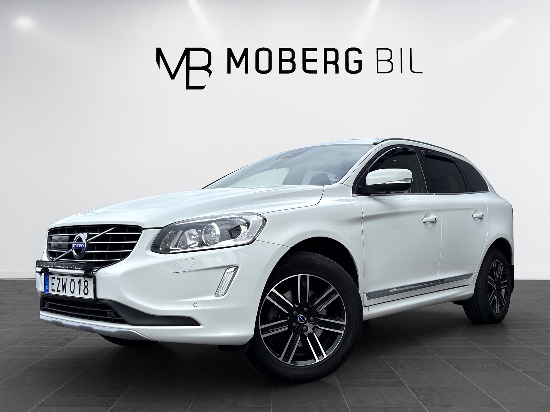 Volvo XC60 D4 AWD 190hk Drag Keyless Skinn B-Kamera VOC Pano