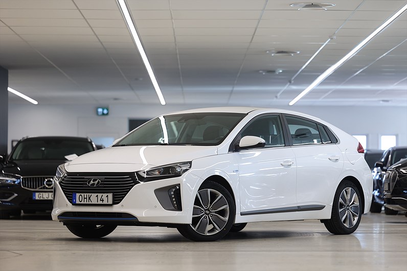 Hyundai Ioniq Hybrid 1.6 141hk Premium Plus Infinity Keyless B-kamera Navi