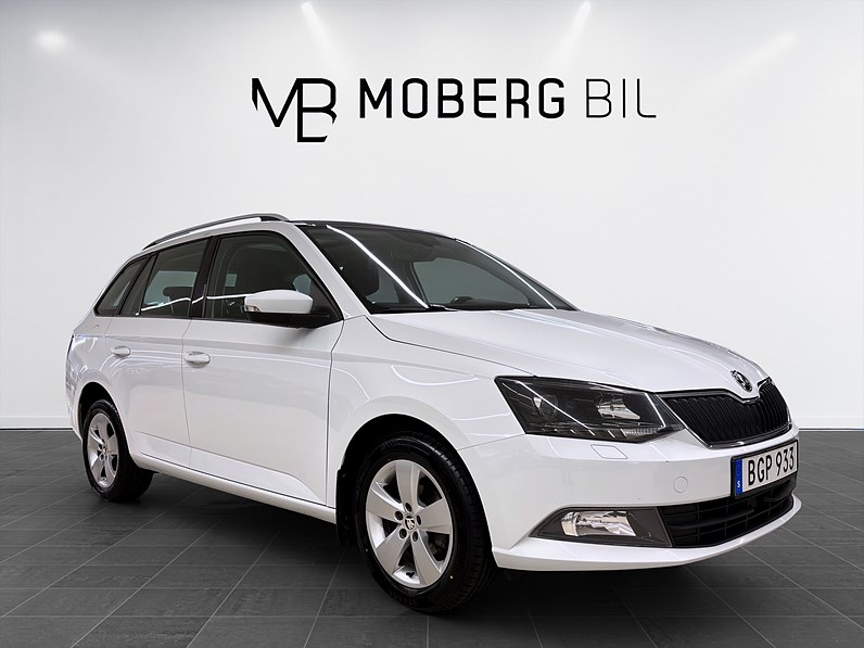 Škoda Fabia Kombi 1.2 TSI Manuell 90hk Style Pano Drag PDC