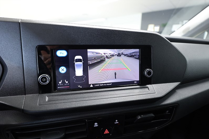 Volkswagen Caddy Cargo Maxi 2.0 TDI B-kamera Drag Carplay MOMS