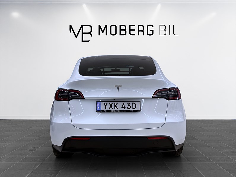 Tesla Model Y Long Range AWD 514hk Pano Drag Läder Navi