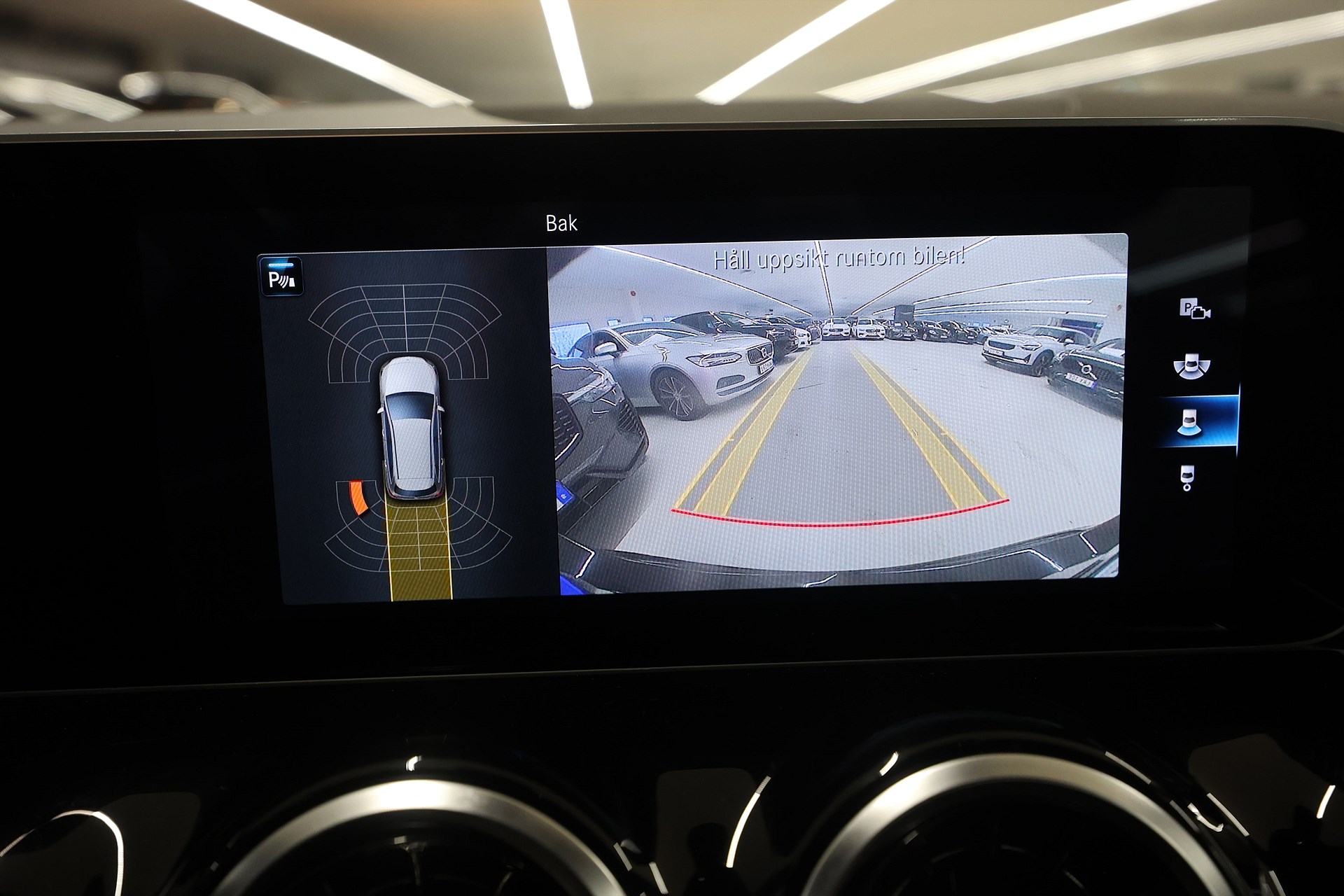 Mercedes-Benz B 180 136hk *Hjulkampanj!* Drag B-kamera Navi