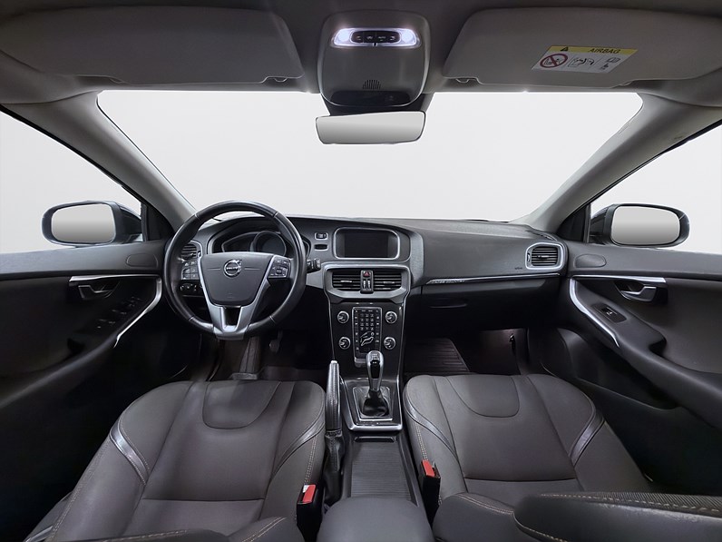 Volvo V40 Cross Country D3 150hk Momentum Business Adv Drag