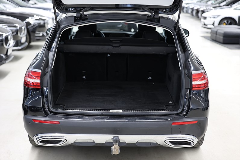 Mercedes-Benz E 220 d 4M All-Terrain Avantgarde Pano 360-kam Luft.fjärdr