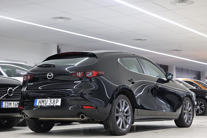 Mazda 3 Hatchback 2.0 M Hybrid 150hk *Hjulkampanj!* B-kamera Navi