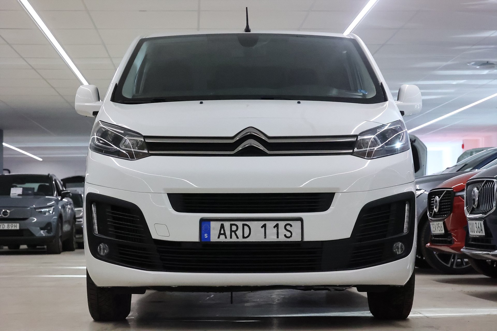 Citroën Jumpy 2.0 BlueHDi 180 177hk L2 Drag Värmare B-kamera MOMS