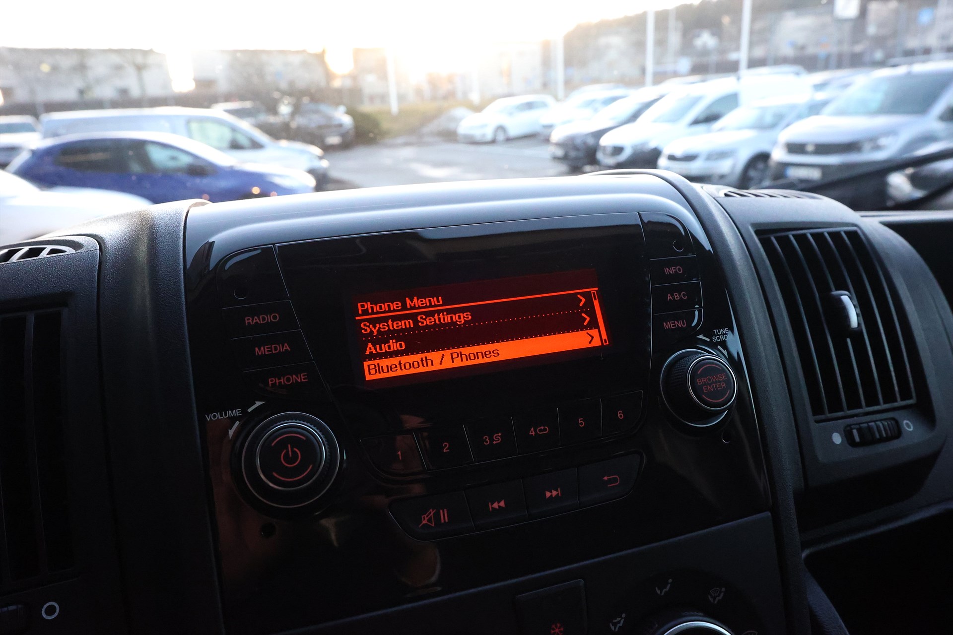 Peugeot Boxer Chassi Cab 335 2.0 131hk BG-Lyft B-Kamera PDC