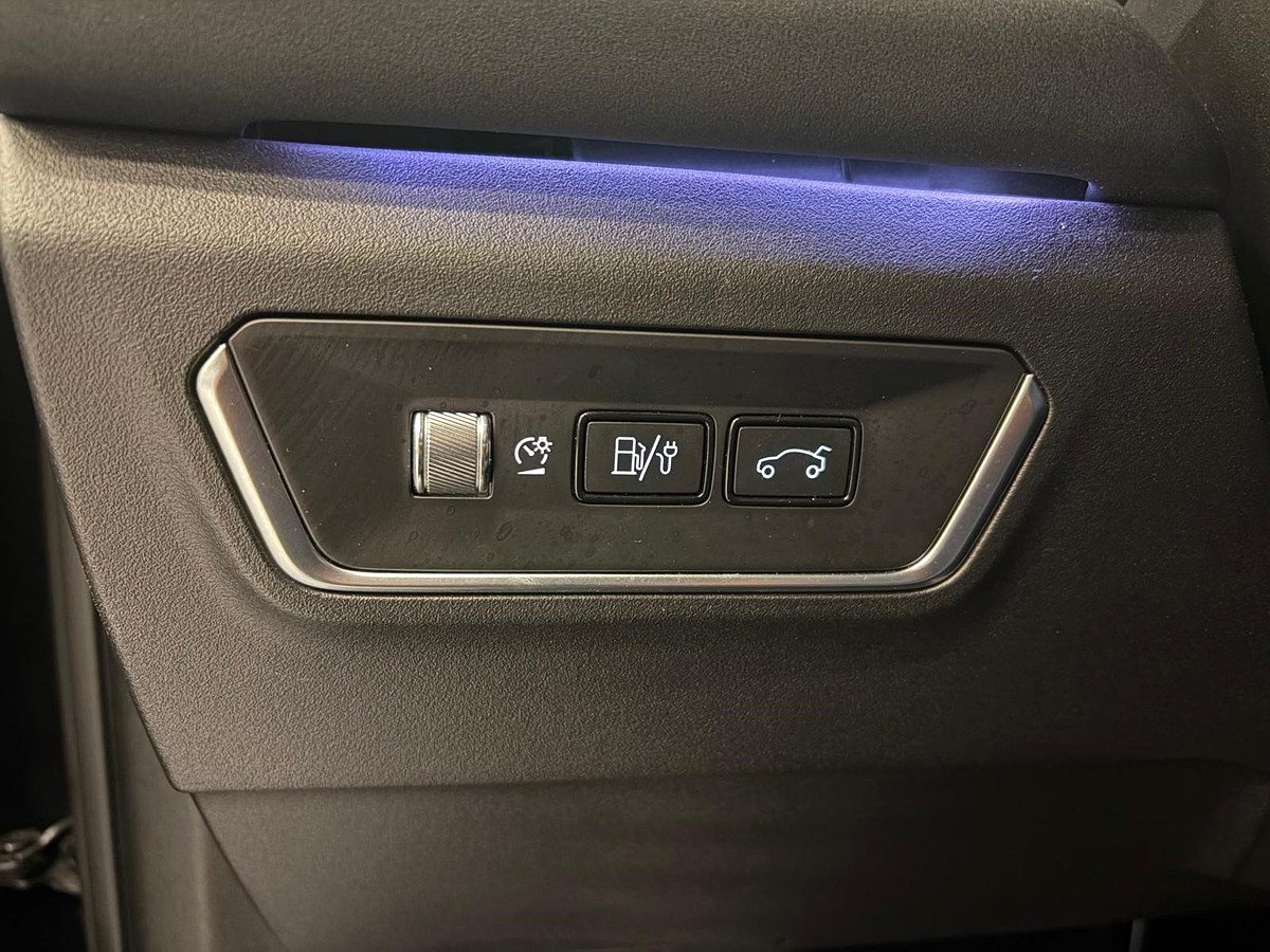 Lynk & Co 01 PHEV DCT, 261hk, 2022