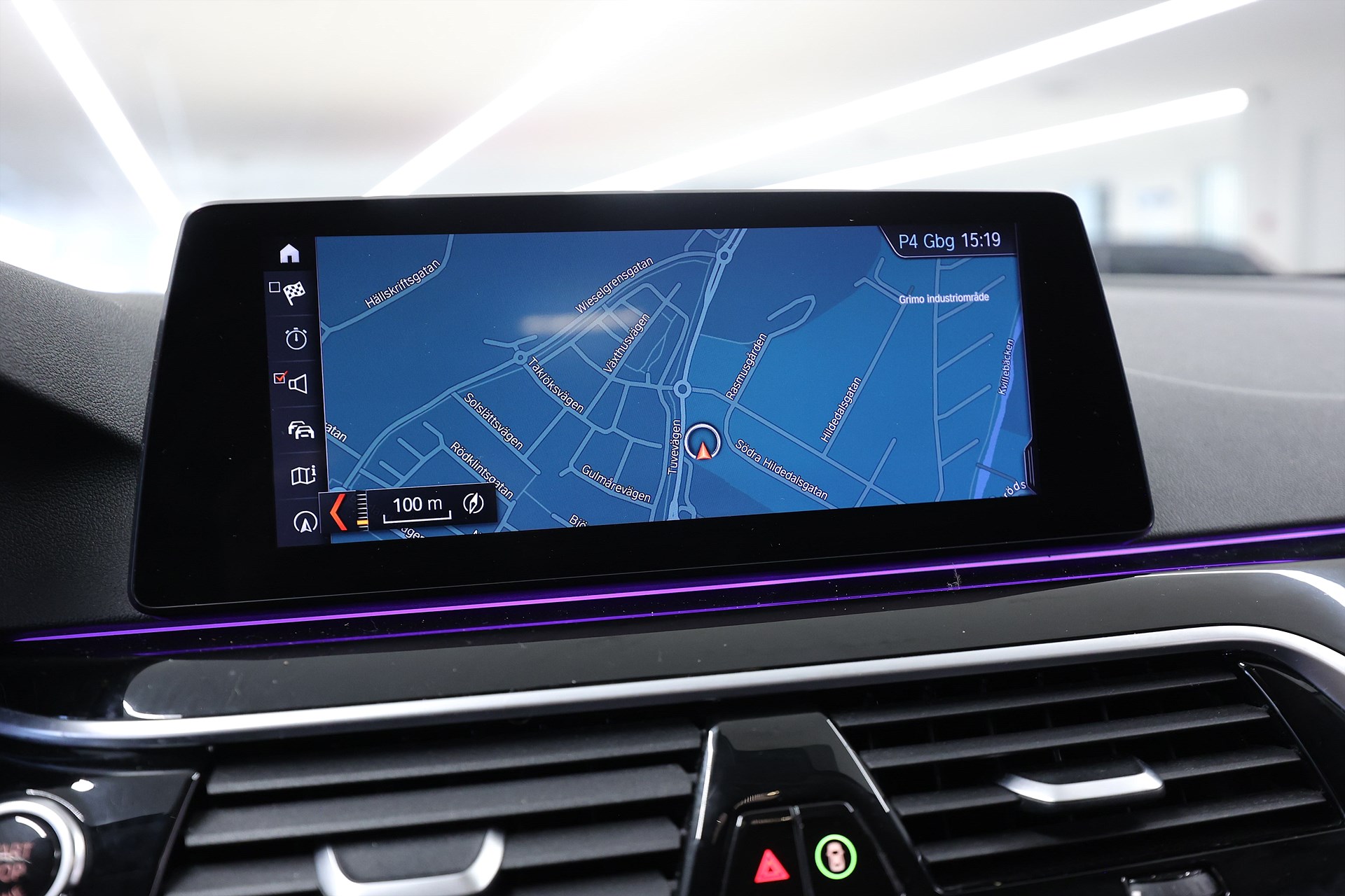 BMW 520d Touring 190hk Sport Line Navi PDC B-Kamera